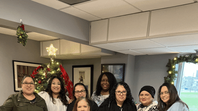 2022 - Purple Door - Christmas Family Photo