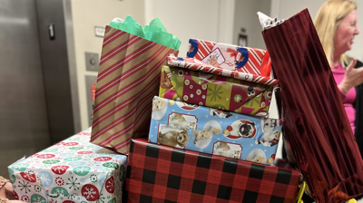 2022 - Purple Door - Christmas Family Photo