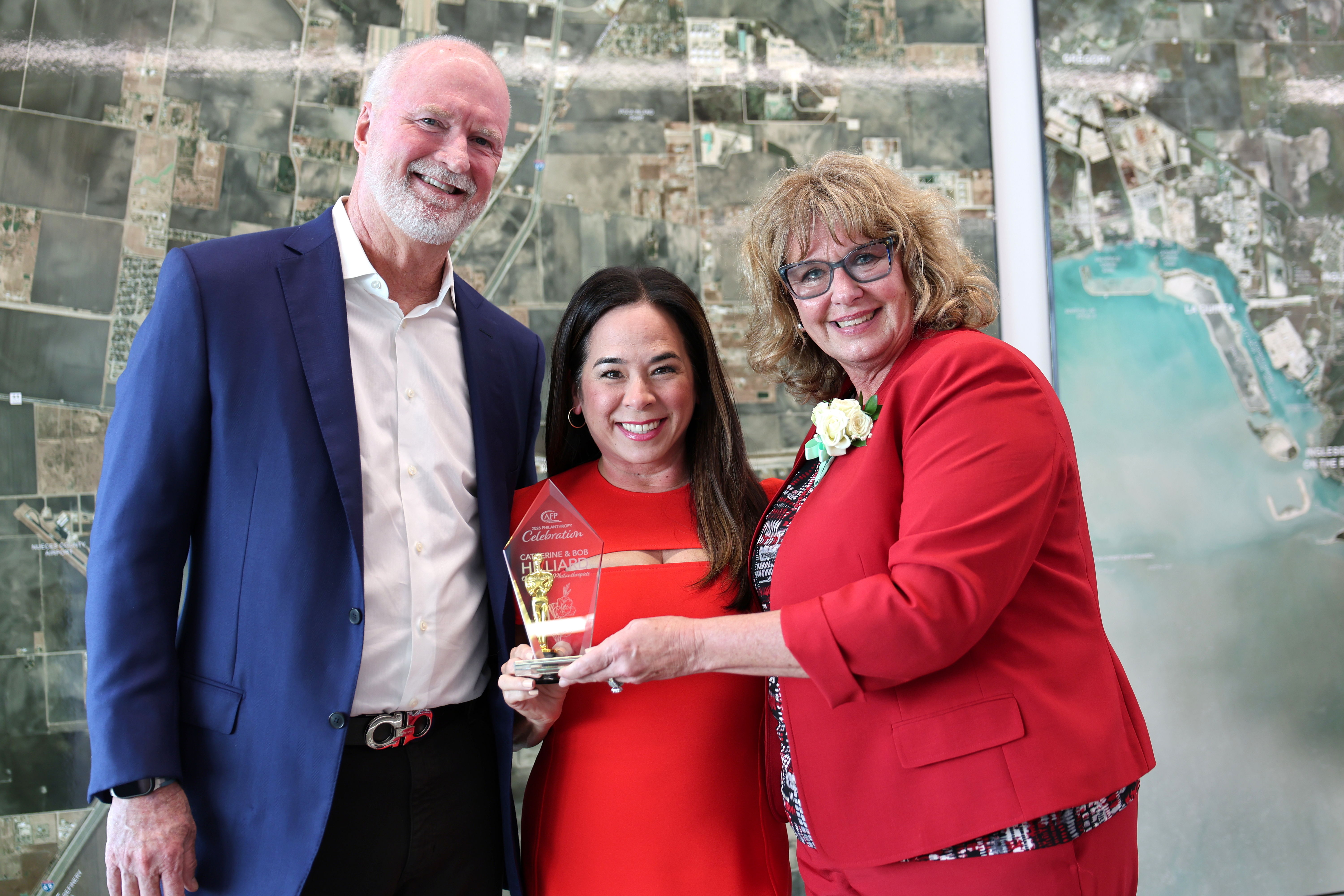 Catherine and Bob Hilliard Honored as Outstanding Philanthropists of the Year